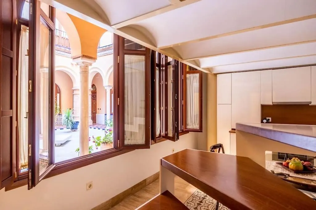 Luxury & Elegant Duplex In Sevilla Center 0*,  España