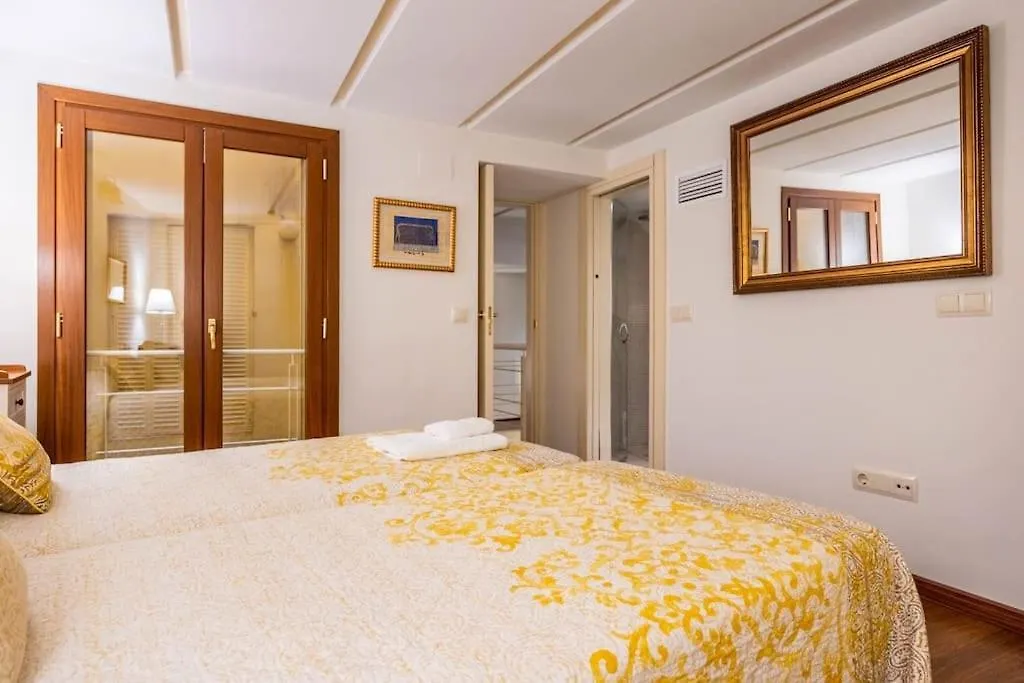 Luxury & Elegant Duplex In Sevilla Center 0*,  España
